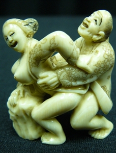 Picture of Mammoth Ivory Erotic Couple (MA01)