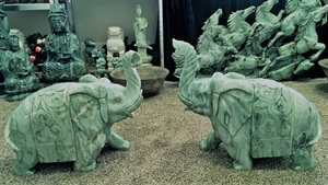 Picture of 24" Pair of Jade Elephants (LH9D)